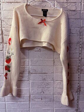 Sweet Society XL Cropped Sweater Ivory Strawberry Embroidered Bow NWT